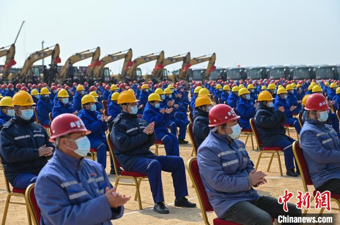 中國沙特兩國合作重大項目在遼寧盤錦開工